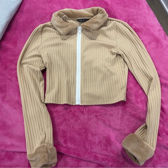 SHEIN Beige Ribbed Fleece Jacket - Picture 1 of 2
